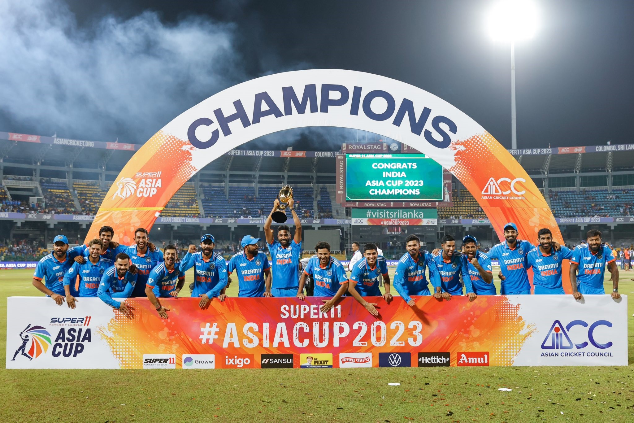 Asia Cup श्रीलंका को 10 विकेट से हराकर भारत ने जीता एशिया कप सिराज ने दिखाया कमाल Gaming India 3550