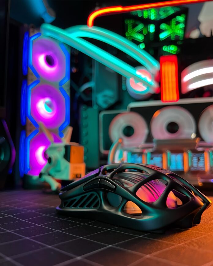 gaming mouse