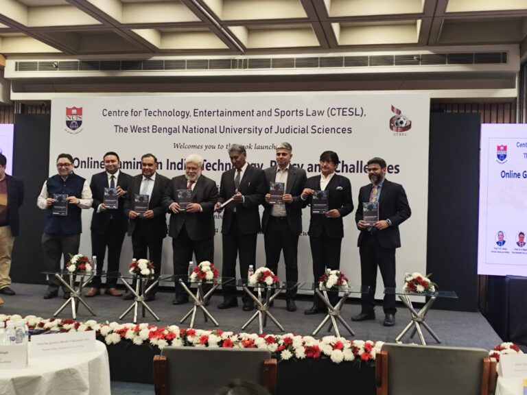 Book on online gaming: “भारत में तेज़ी से बढ़ रही है गेमिंग इंडस्ट्री, लेकिन चुनौतियां भी कम नही “