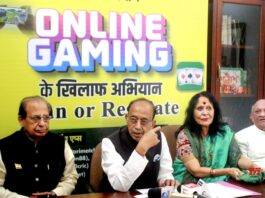 Vijay Goel and Jagdish Mukhi on dharna against gaming